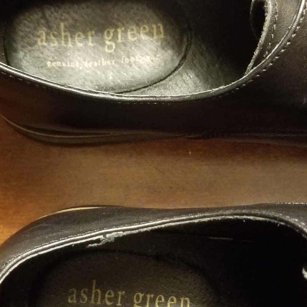 MEN'S ASHER GREEN DRESS SHOES SZ.9.5 - Picture 3 of 7